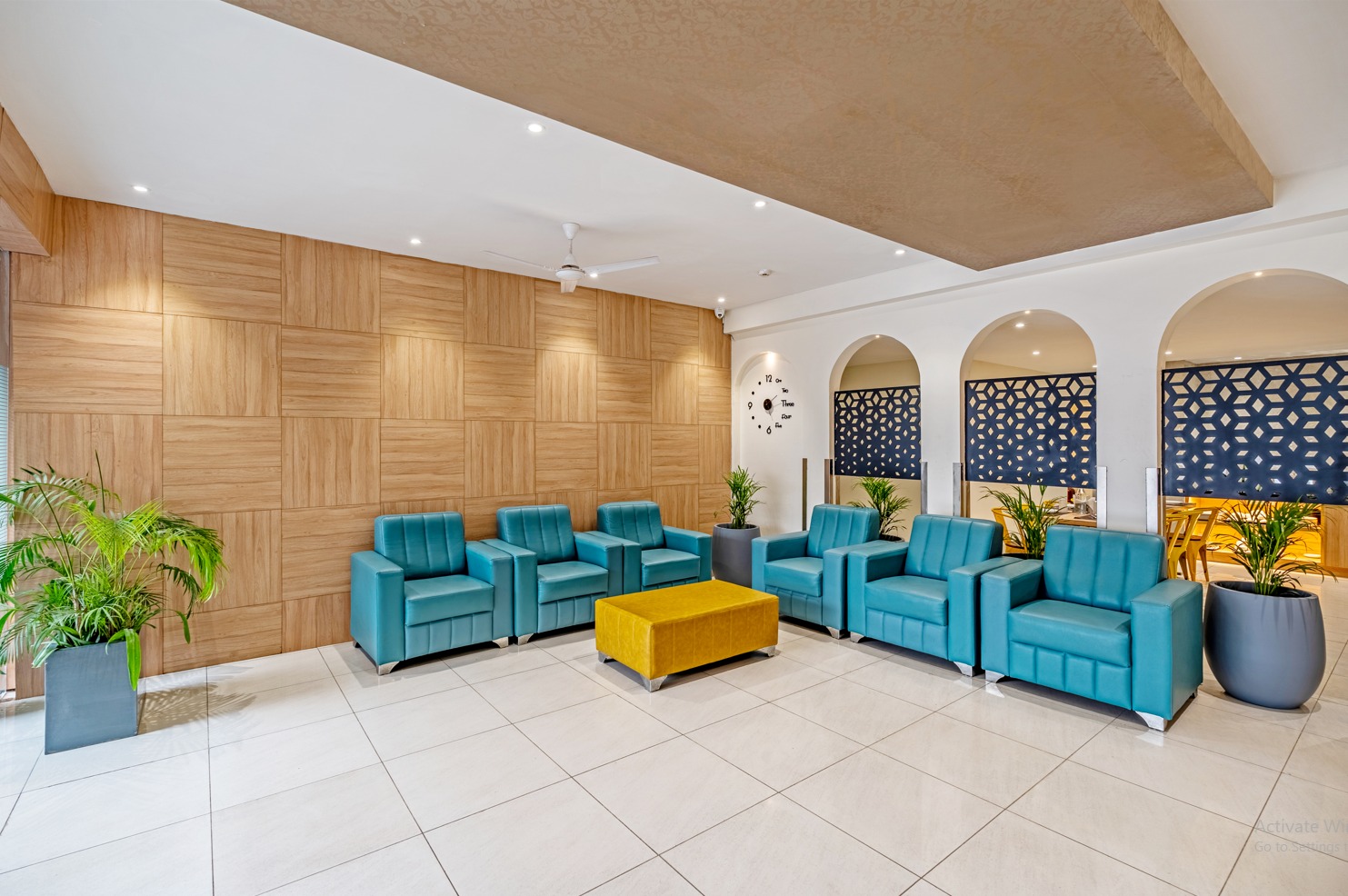 Sapphire Bliss lounge